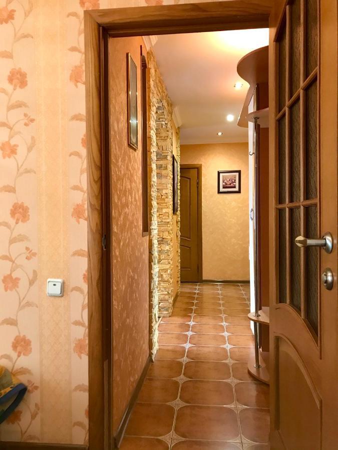 Семейные Апартаменты В Новом Районе У Софиевского Парка Умань Экстерьер фото